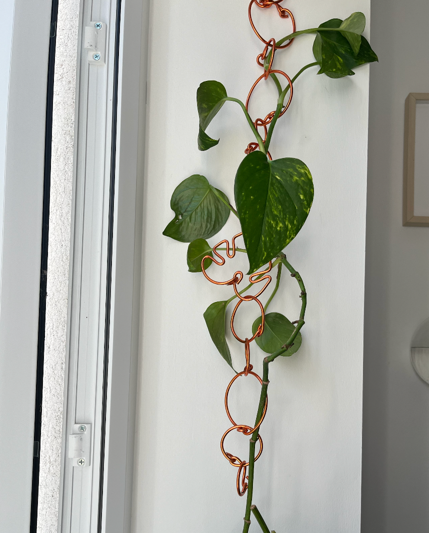 Chain Link Trellis – Aluminium Climbing Plant Support